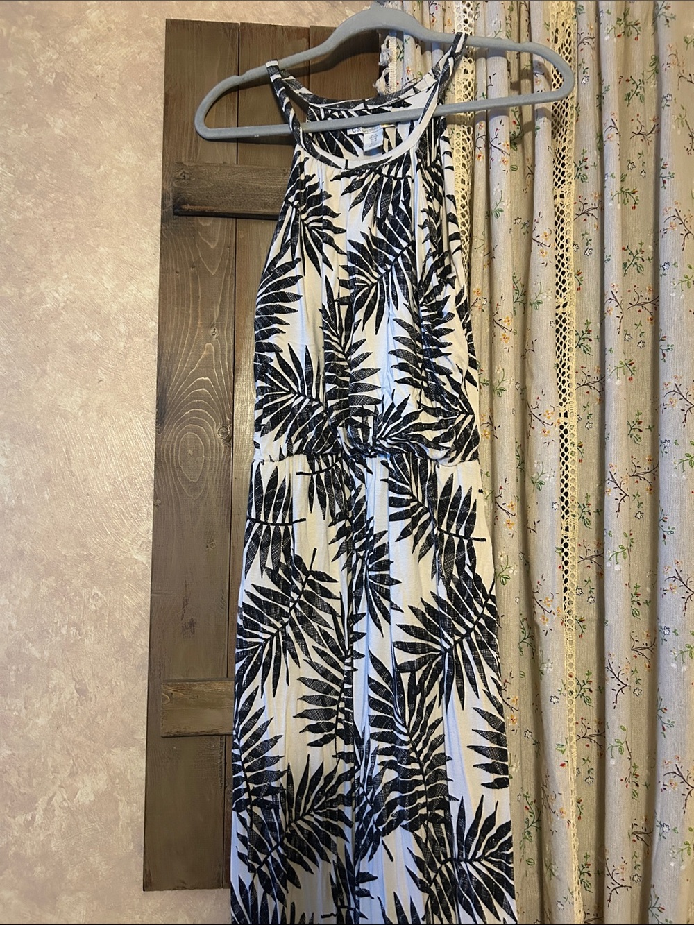 C&C California White Maxi Dress with Black Leaf Print